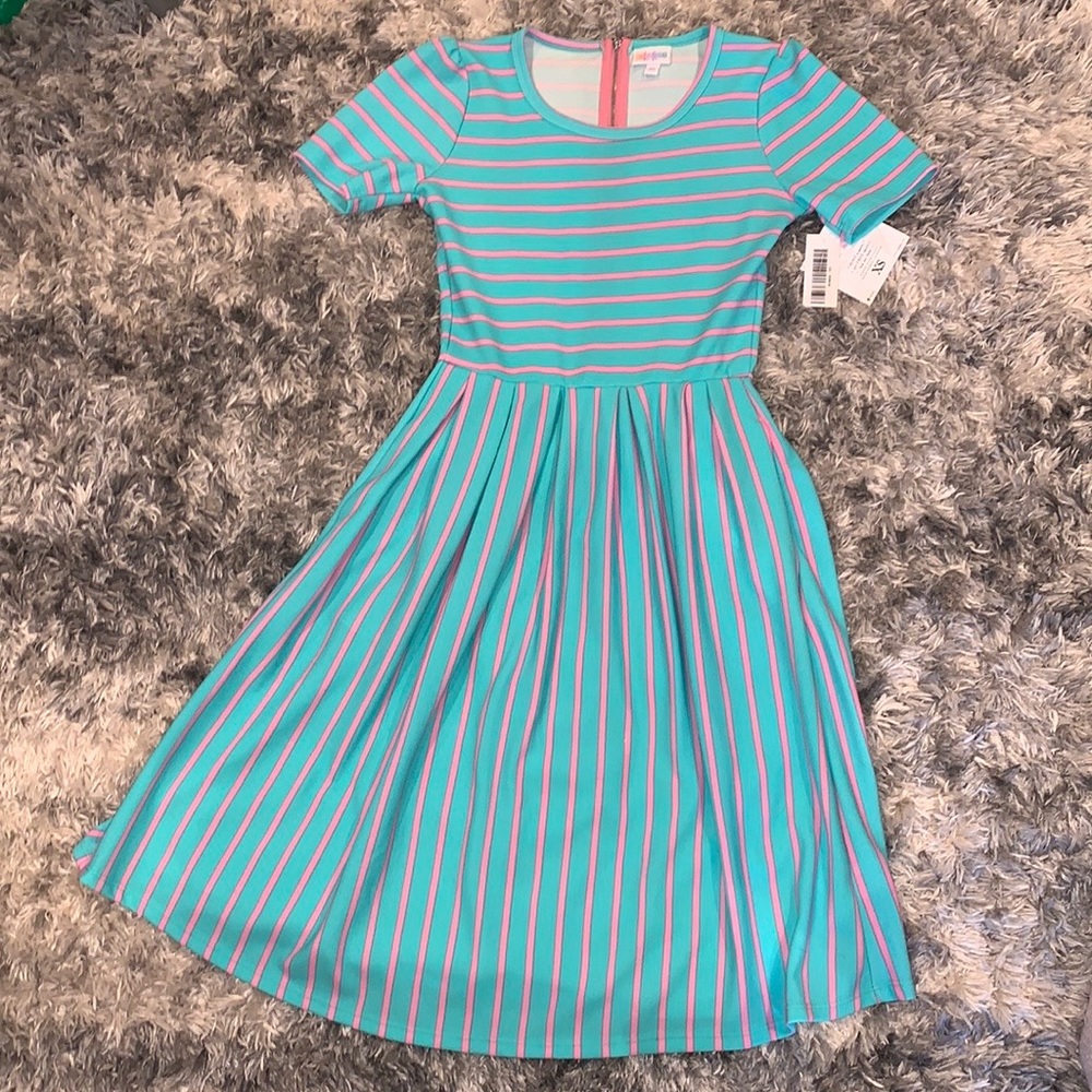 NWT “Amelia” Lularoe dress